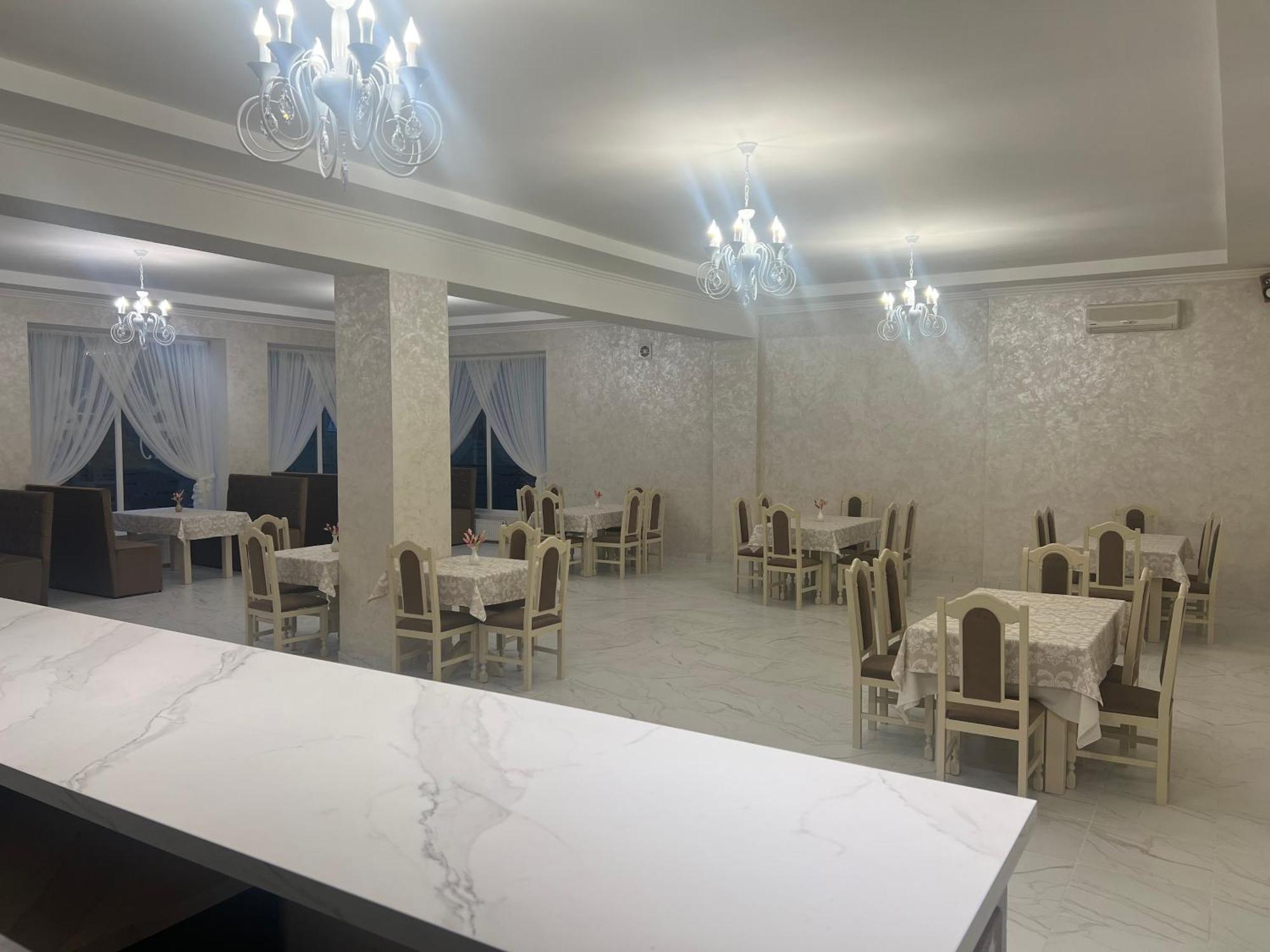 Grand Hotel Mohyliv-Podilskyi المظهر الخارجي الصورة